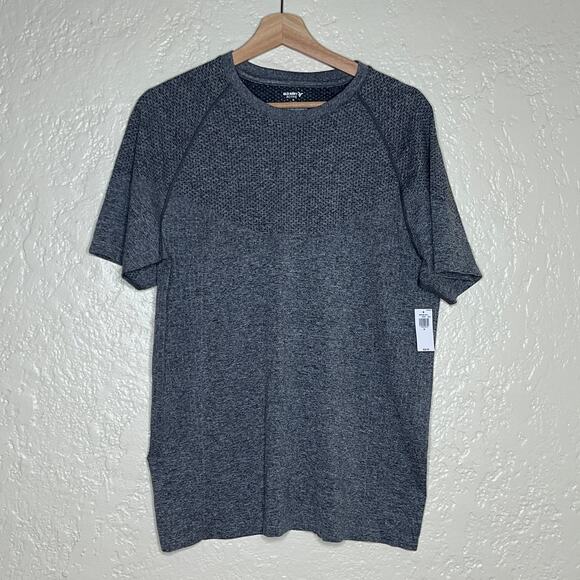 Old Navy Active Men's Gray Short Sleeve Crewneck Workout T-Shirt Size M NWT - Picture 1 of 6